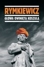 Głowa owinięta koszulą