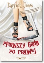 Pierwszy grób po prawej